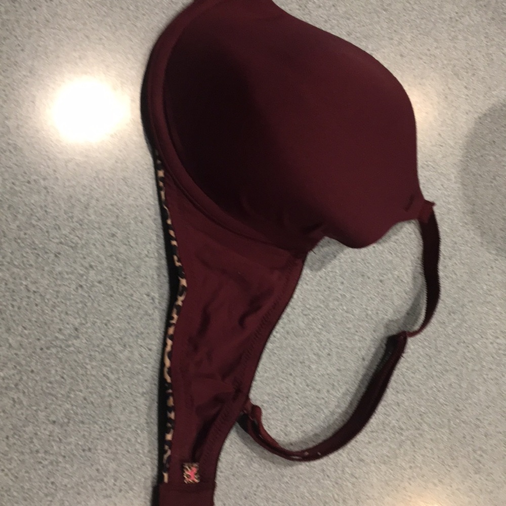 Victoria's Secret/PINK bra size 34D underwire